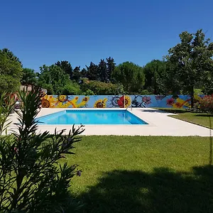 Logis La Ferme Hotel Avignone